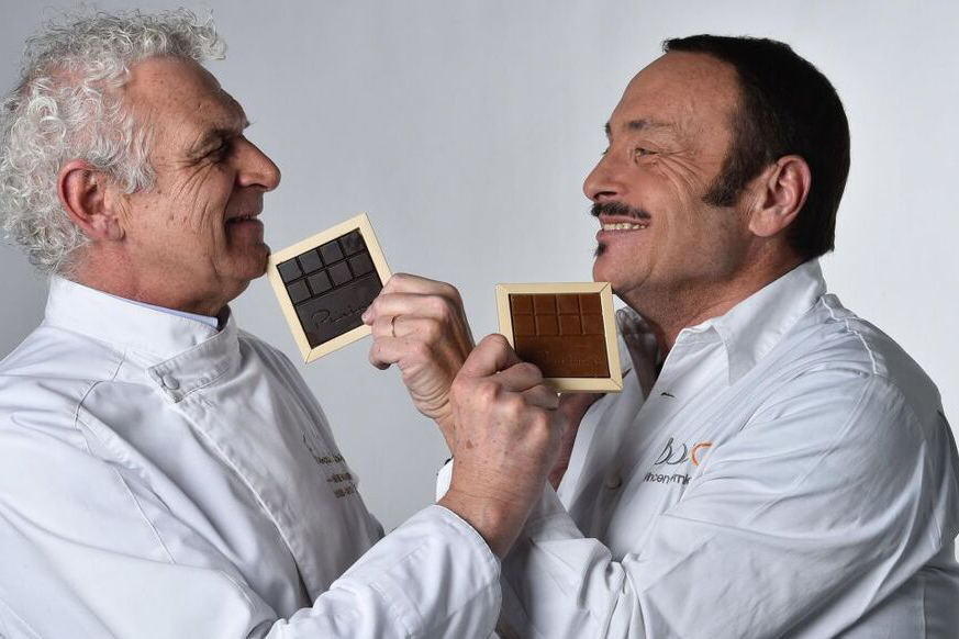 Un chocolatier crée la tablette de café à croquer